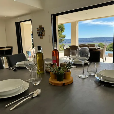 De Luxe A : Piscine A Debordement, Jacuzzi Et Vue Imprenable Sur La Vallee - Fr-1-752-5