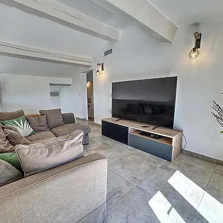 De Luxe A : Piscine A Debordement, Jacuzzi Et Vue Imprenable Sur La Vallee - Fr-1-752-5 * Manosque
