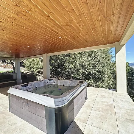 De Luxe A : Piscine A Debordement, Jacuzzi Et Vue Imprenable Sur La Vallee - Fr-1-752-5 * Manosque