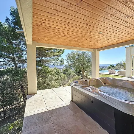 Nyaraló De Luxe A : Piscine A Debordement, Jacuzzi Et Vue Imprenable Sur La Vallee - Fr-1-752-5 *